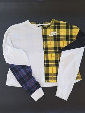 Nike Womens Long-Sleeve Plaid Panel Top in White, Yellow & Navy